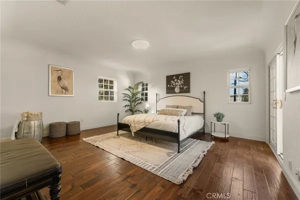 $3,499,995 | 828 South Sunset Canyon Drive, Burbank, CA 91501