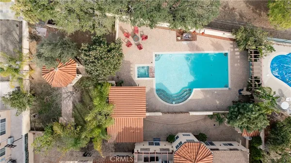 $3,499,995 | 828 South Sunset Canyon Drive, Burbank, CA 91501