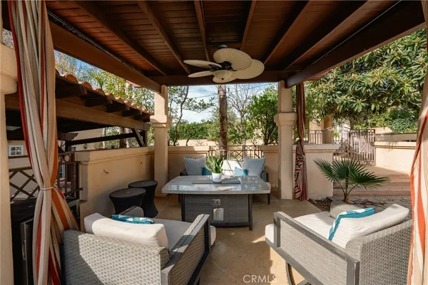 $3,499,995 | 828 South Sunset Canyon Drive, Burbank, CA 91501