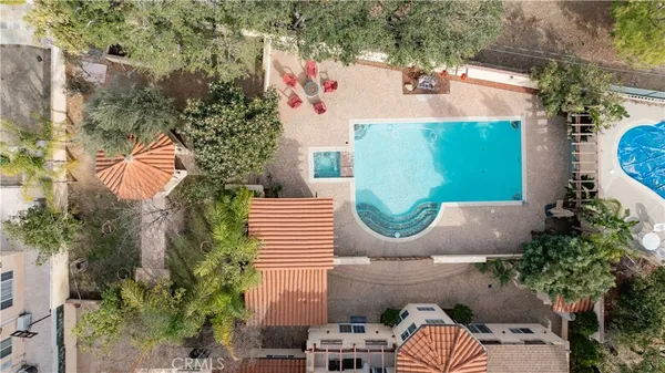 $3,499,995 | 828 South Sunset Canyon Drive, Burbank, CA 91501