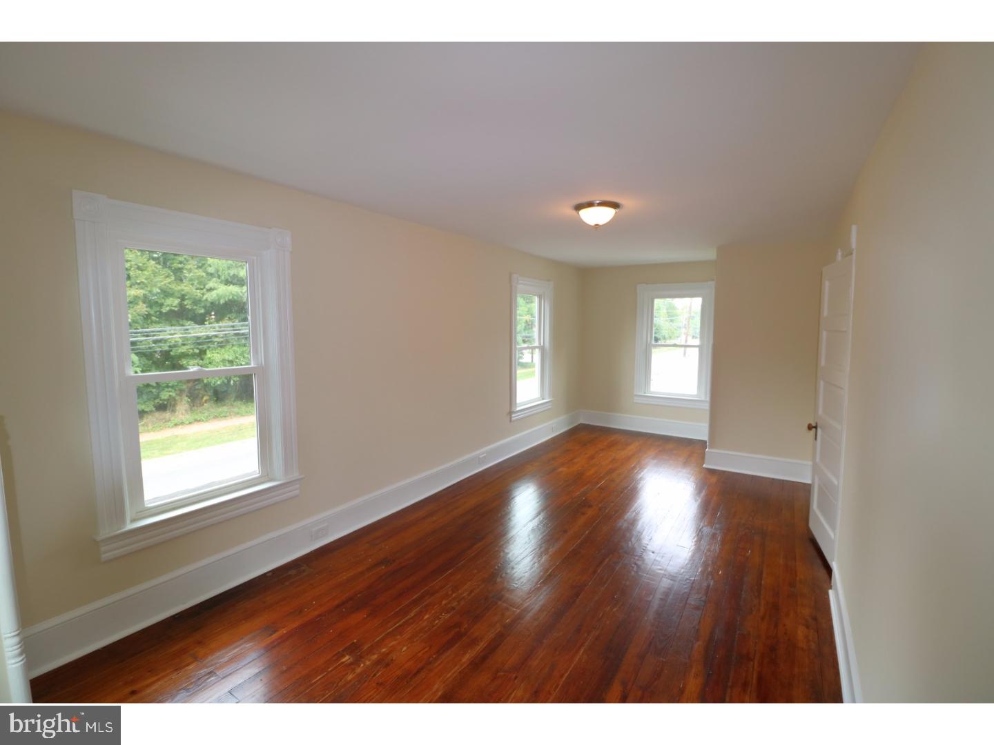 62 Yardville Hamilton Square Road Hamilton, NJ 08620 - Photo 23 of 25 Bedroom - Main