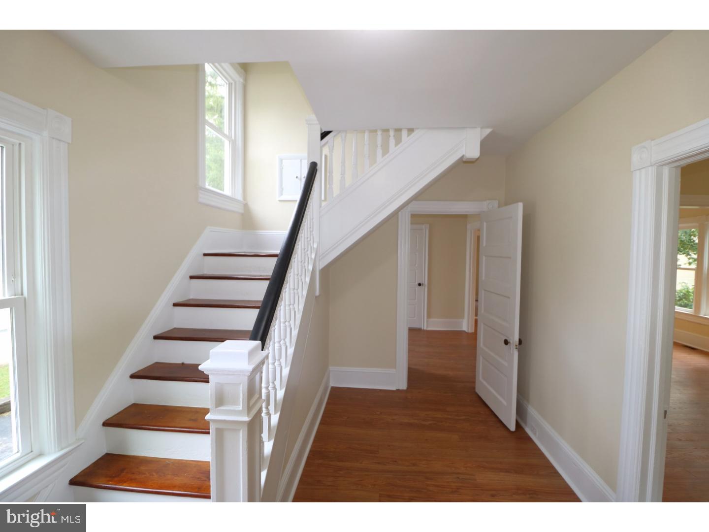 62 Yardville Hamilton Square Road Hamilton, NJ 08620 - Photo 5 of 25 Foyer