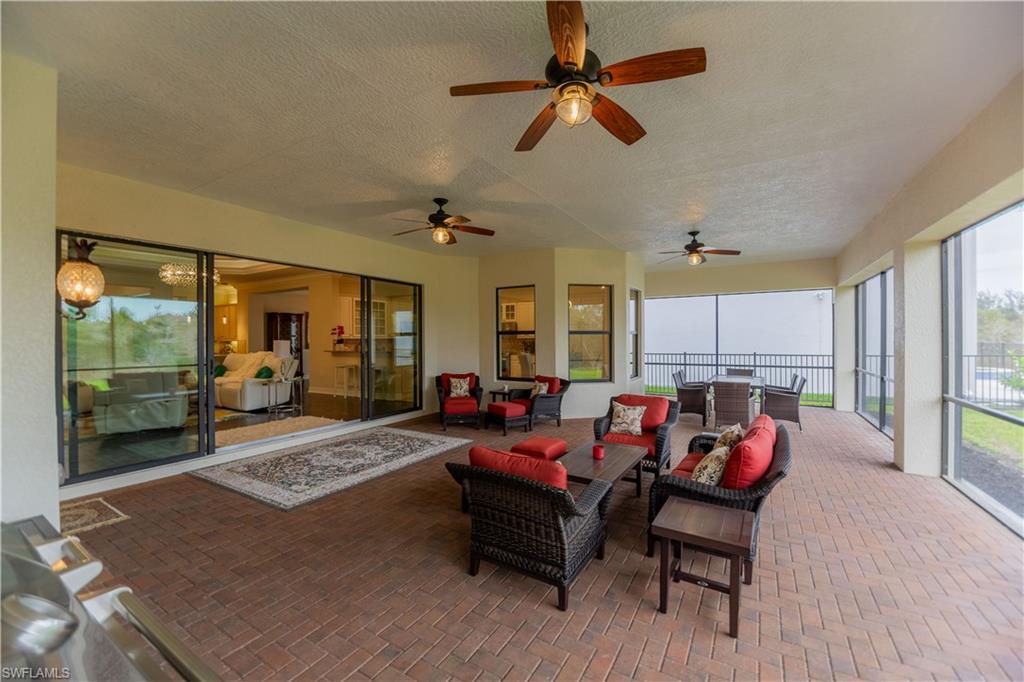 3208 Atlantic Circle Naples, FL 34119 - Photo 13 of 15