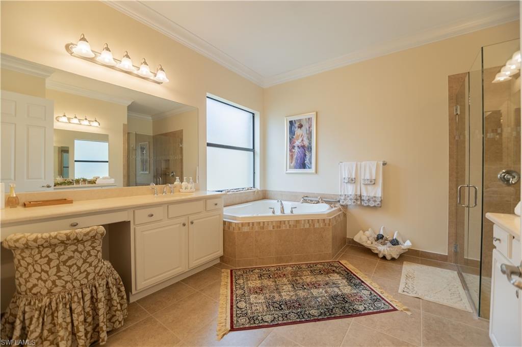 3208 Atlantic Circle Naples, FL 34119 - Photo 9 of 15