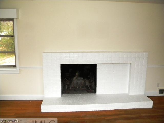 205 North Street Rural Hall, NC 27045 - Photo 4 of 16 Living Room.