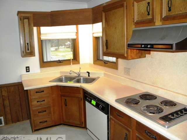 205 North Street Rural Hall, NC 27045 - Photo 6 of 16 Kitchen.