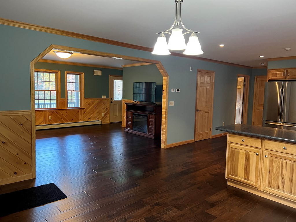281 Giddings Road Peru, NY 12972 - Photo 17 of 58 Gallery Image 17