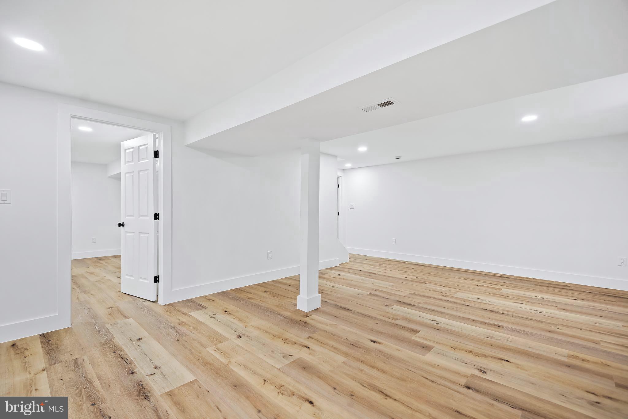11927 Appling Valley Road Fairfax, VA 22030 - Photo 105 of 115 Gallery Image 105