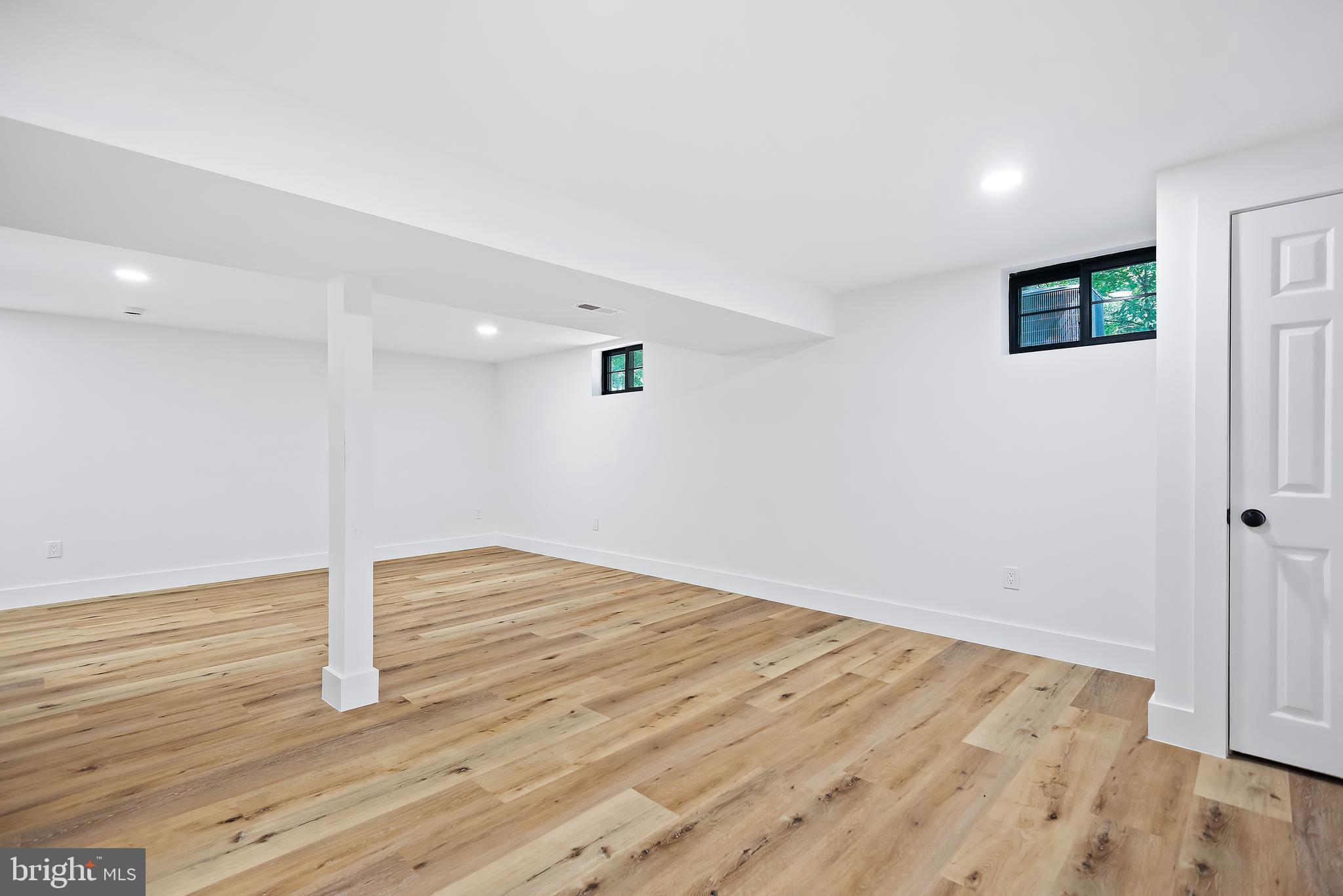 11927 Appling Valley Road Fairfax, VA 22030 - Photo 106 of 115 Gallery Image 106