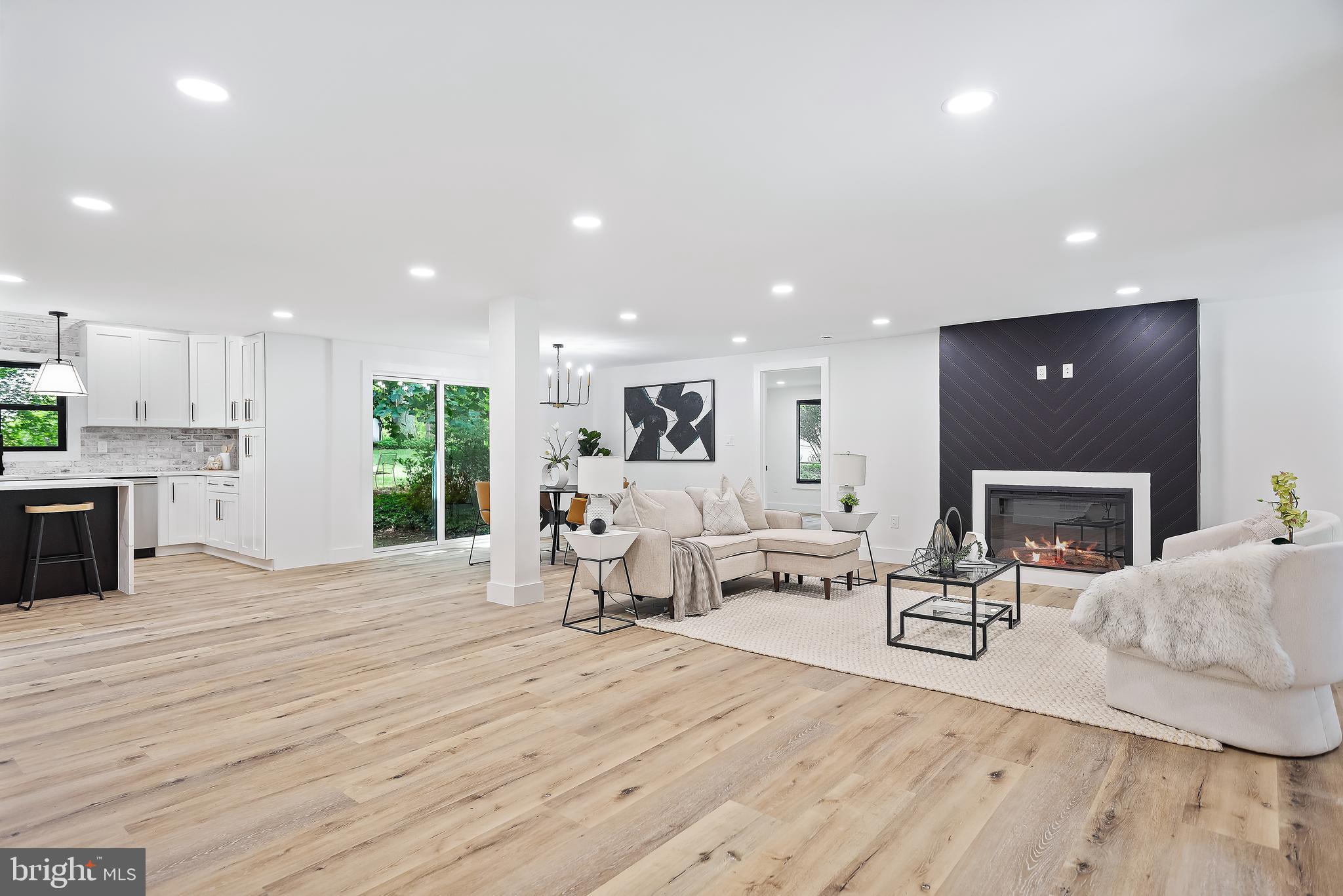 11927 Appling Valley Road Fairfax, VA 22030 - Photo 22 of 115 Gallery Image 22