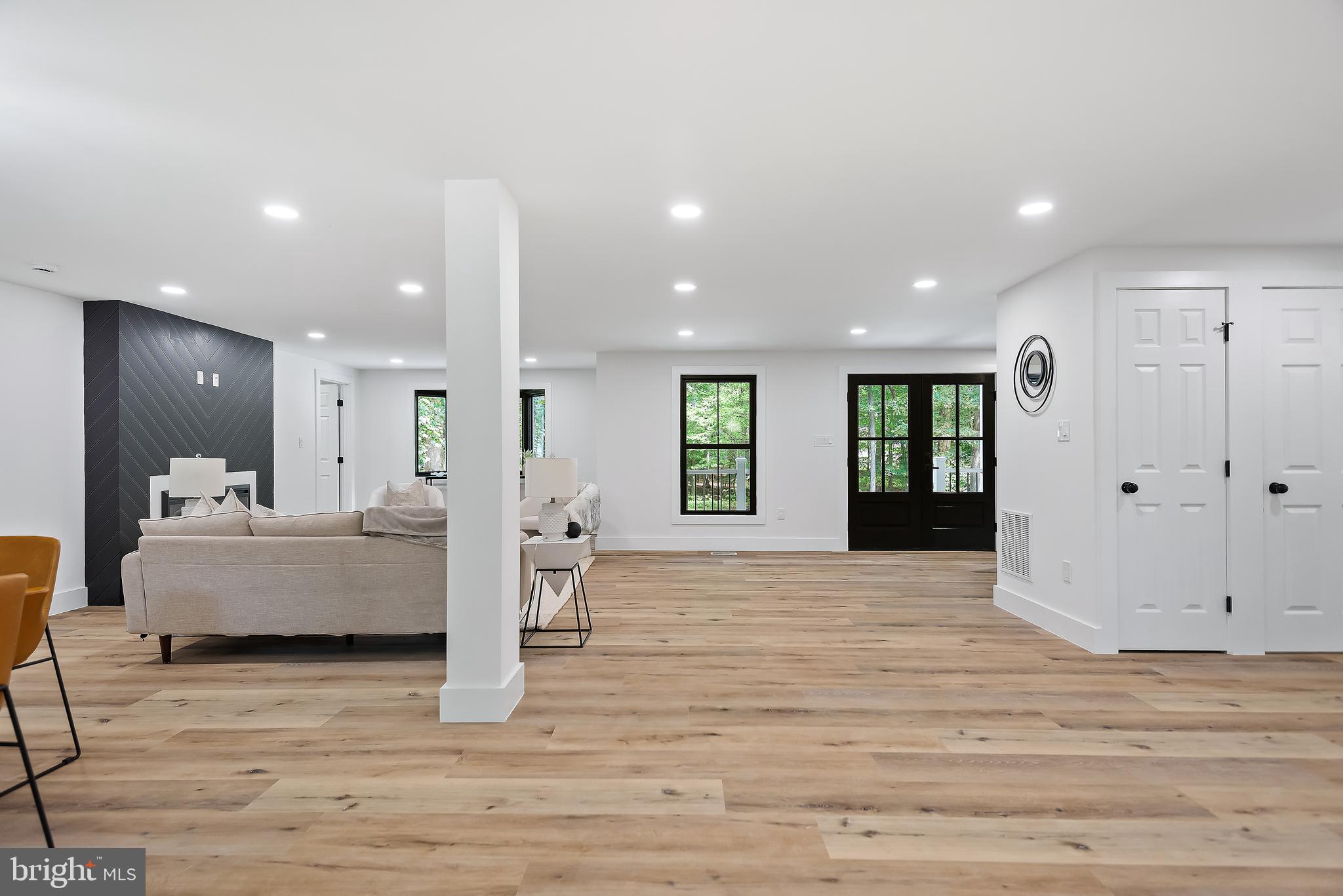 11927 Appling Valley Road Fairfax, VA 22030 - Photo 32 of 115 Gallery Image 32