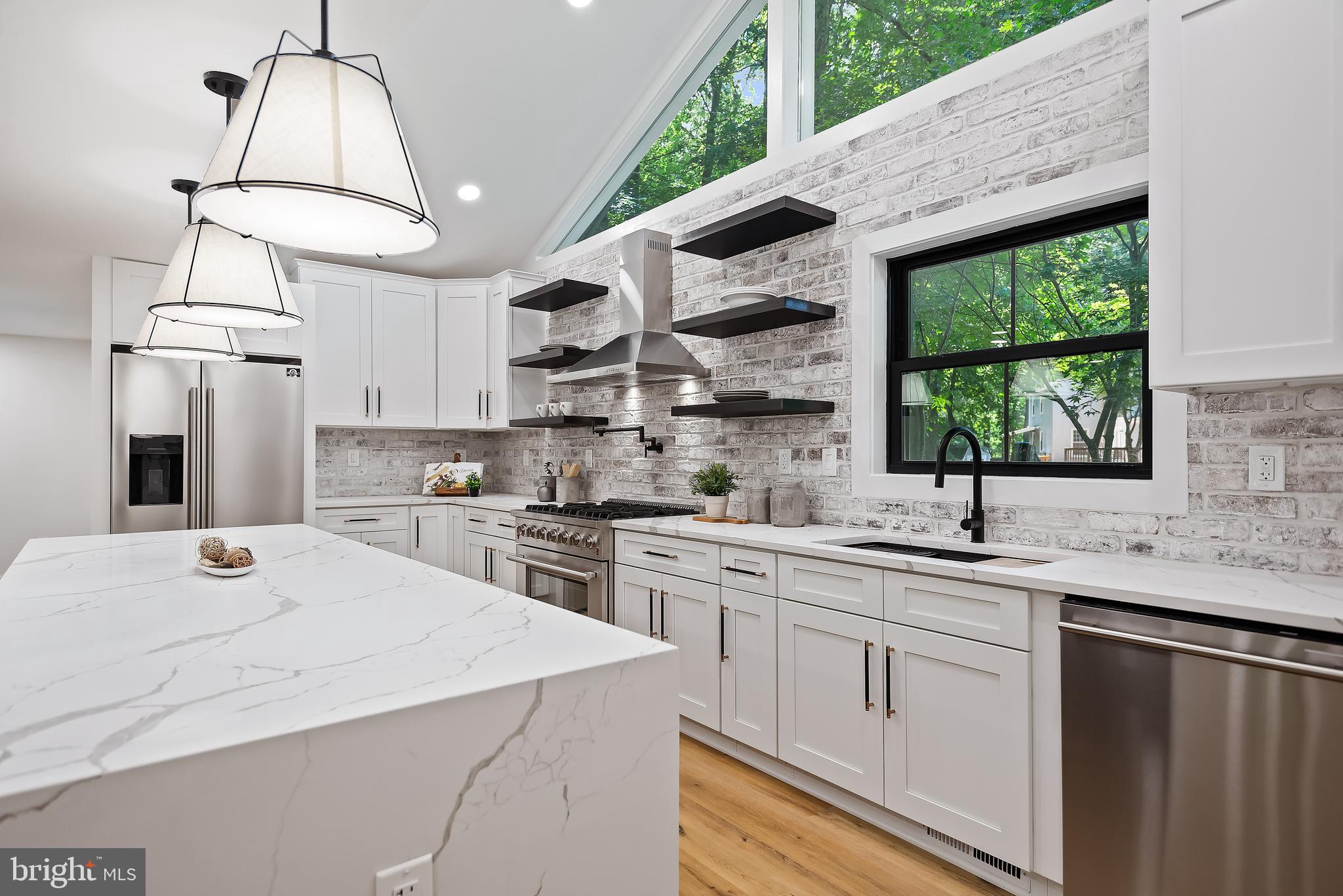 11927 Appling Valley Road Fairfax, VA 22030 - Photo 40 of 115 Gallery Image 40