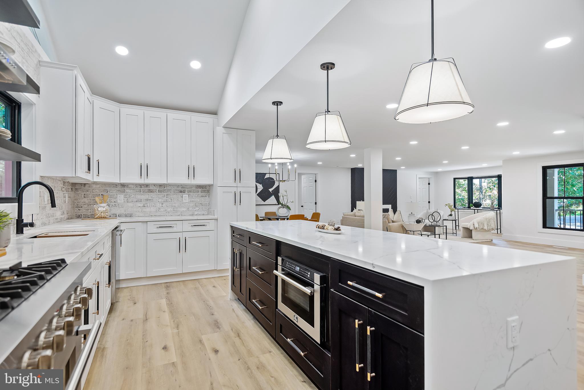 11927 Appling Valley Road Fairfax, VA 22030 - Photo 44 of 115 Gallery Image 44