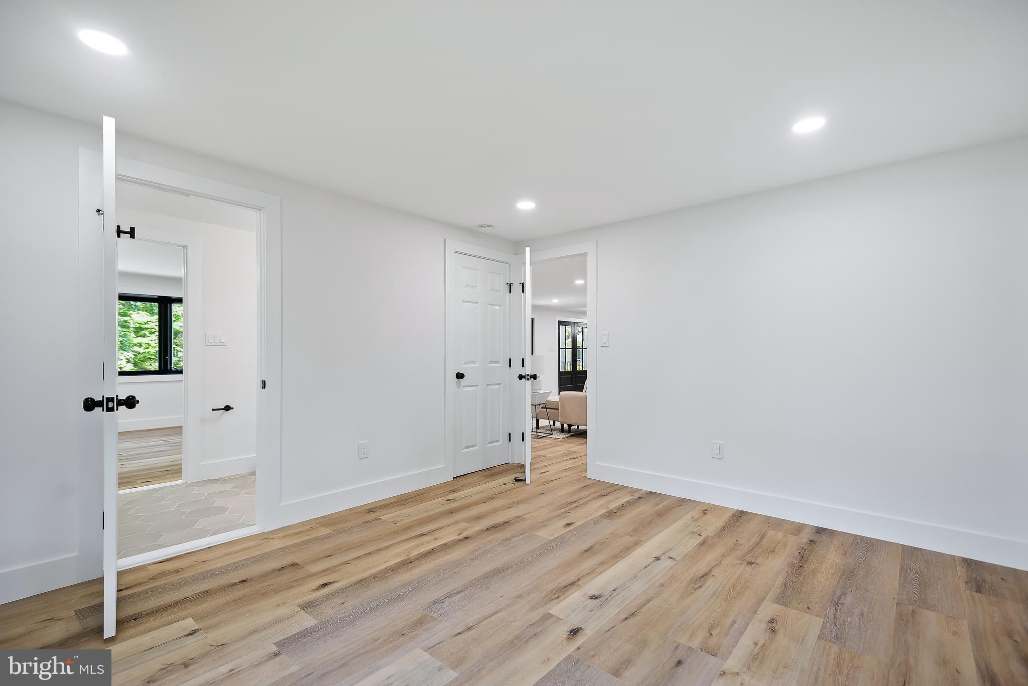 11927 Appling Valley Road Fairfax, VA 22030 - Photo 60 of 115 Gallery Image 60