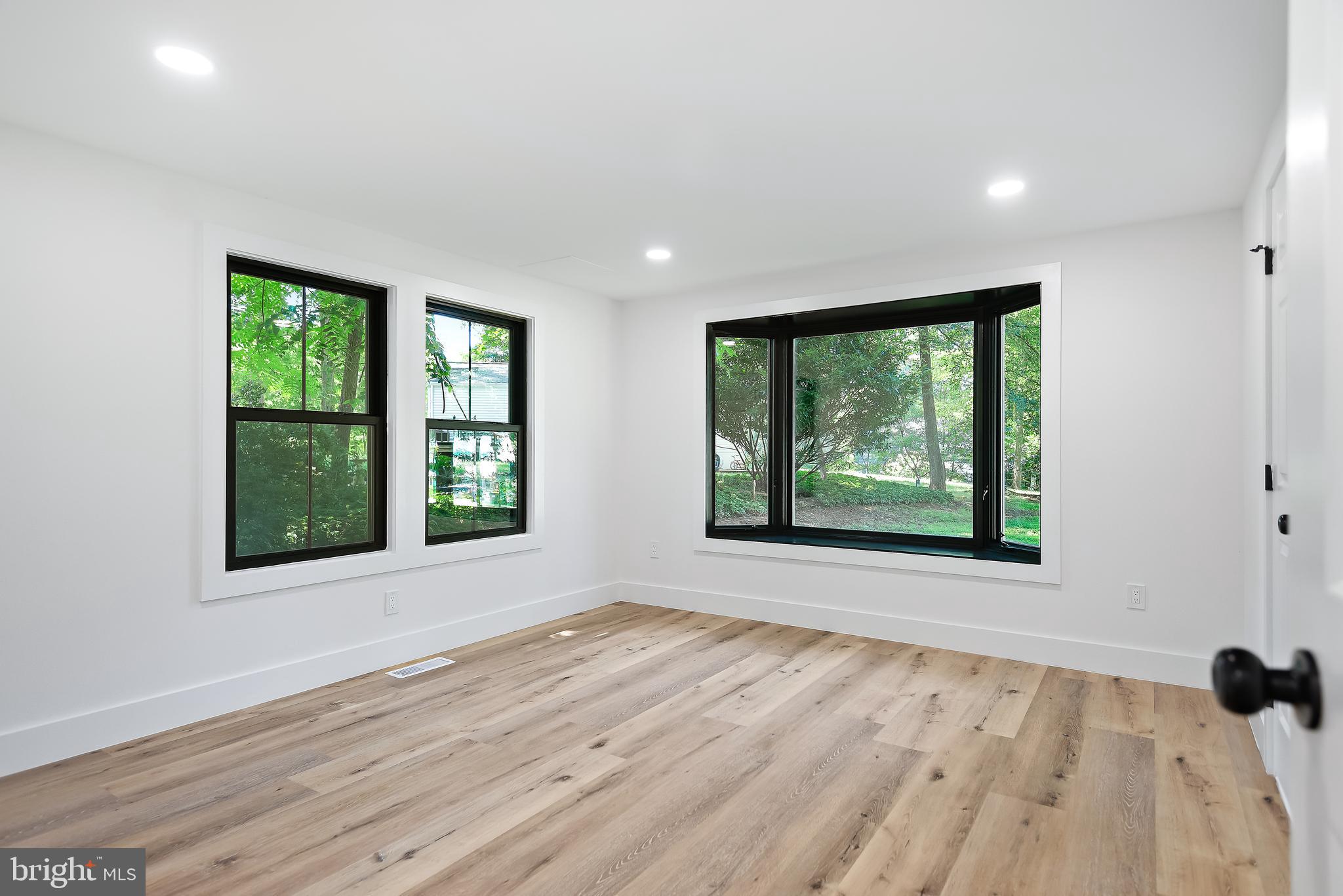 11927 Appling Valley Road Fairfax, VA 22030 - Photo 62 of 115 Gallery Image 62