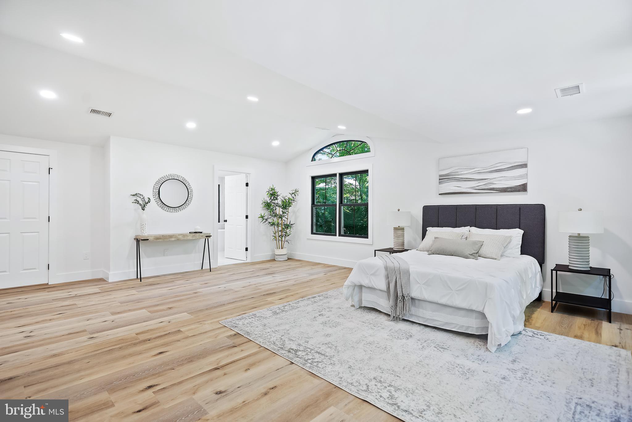 11927 Appling Valley Road Fairfax, VA 22030 - Photo 75 of 115 Gallery Image 75
