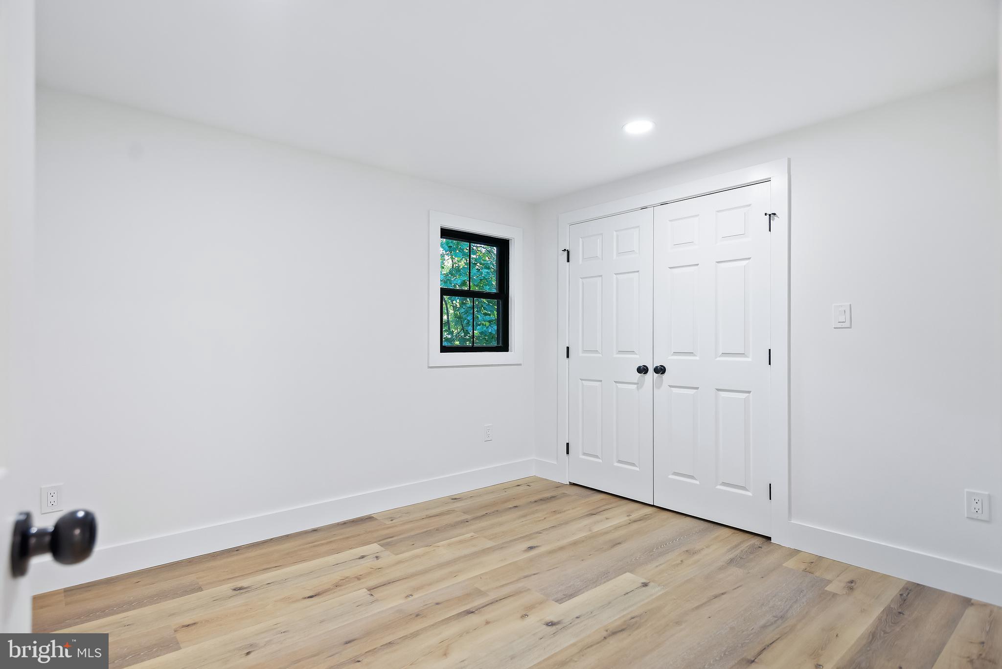 11927 Appling Valley Road Fairfax, VA 22030 - Photo 88 of 115 Gallery Image 88