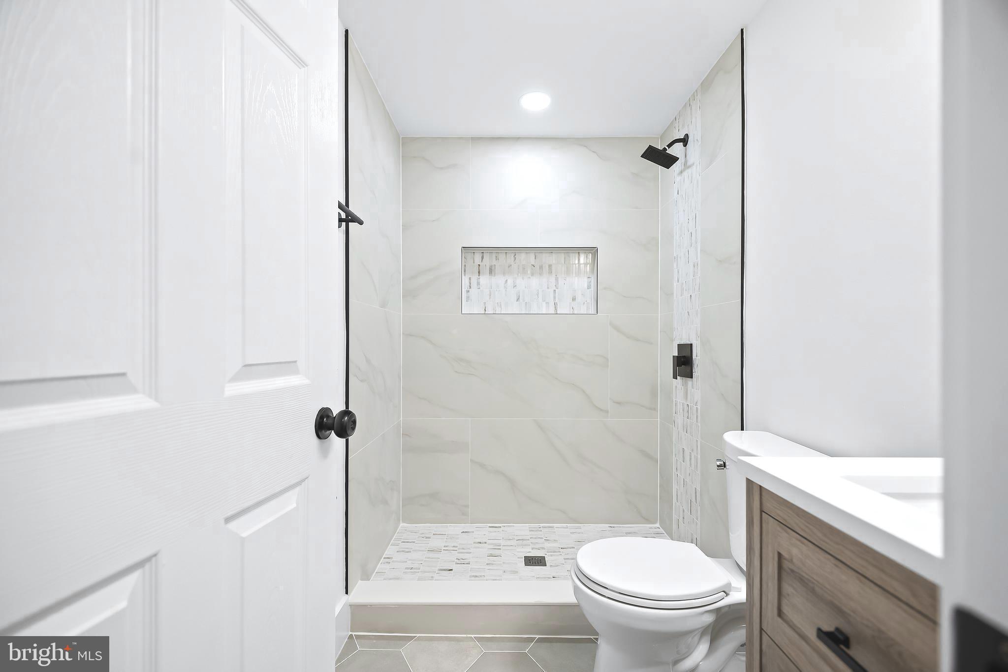 11927 Appling Valley Road Fairfax, VA 22030 - Photo 97 of 115 Gallery Image 97