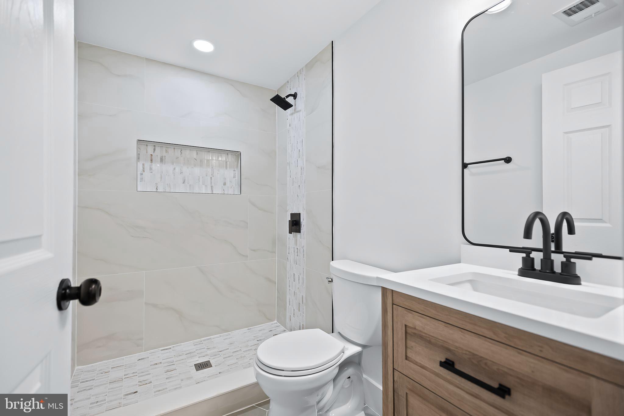 11927 Appling Valley Road Fairfax, VA 22030 - Photo 98 of 115 Gallery Image 98