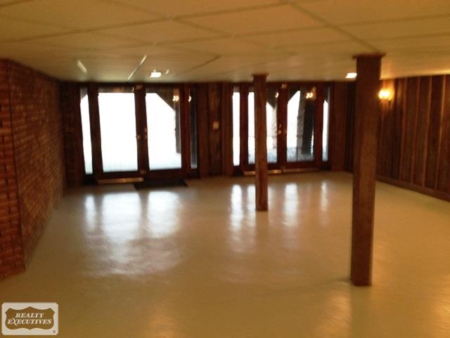 71300 Campground Road Romeo, MI 48065 - Photo 21 of 40 31238039-20.JPG