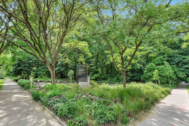 $495,000 | 116-17 Grosvenor Lane, Unit 2C | Kew Gardens