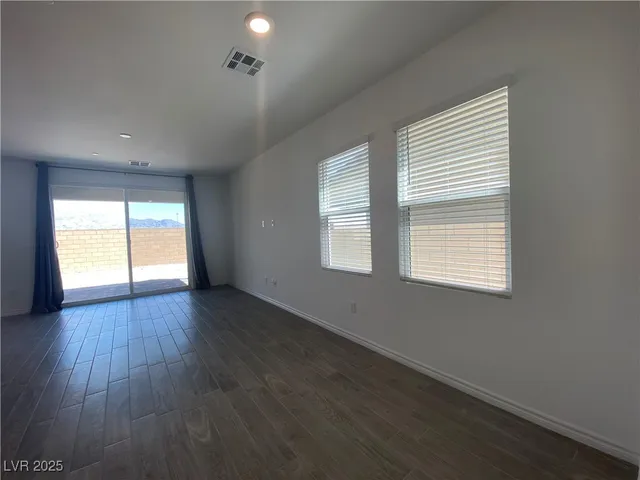 $2,695 | 8846 Sasquatch Run Avenue, Las Vegas, NV 89166