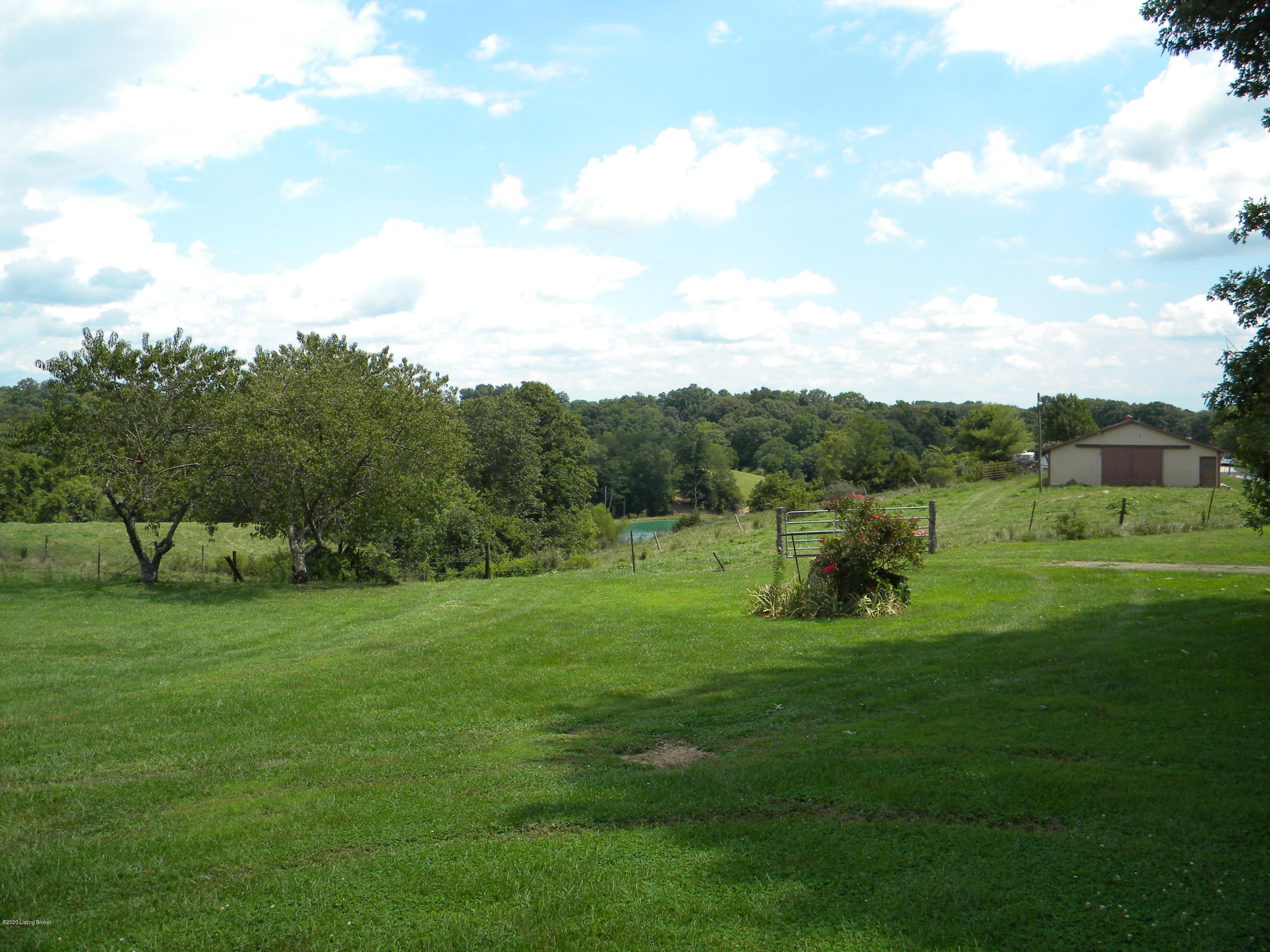 972 Peytona Beach Road Waddy, KY 40076 - Photo 6 of 42 DSCN4701