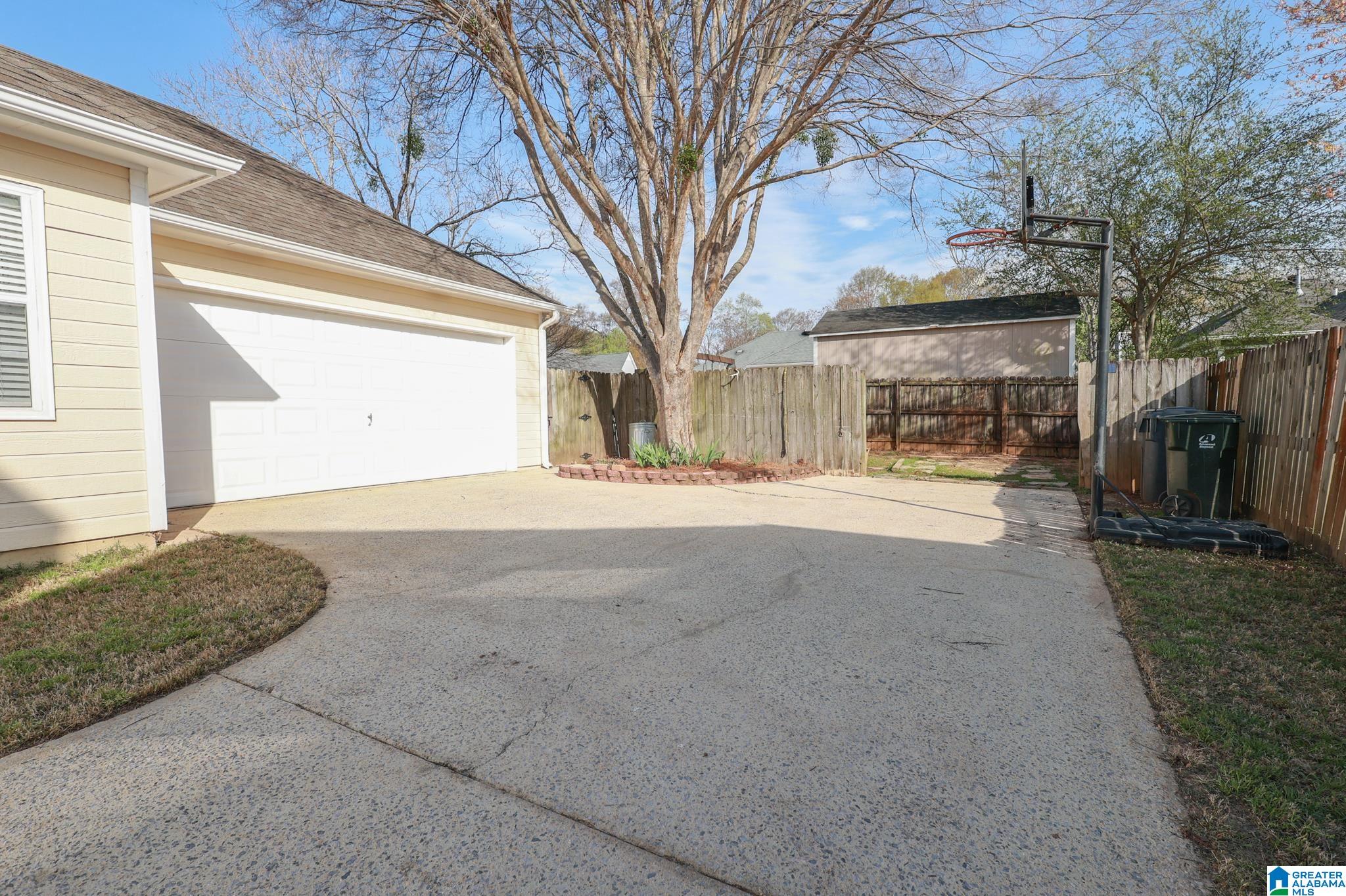 128 Stonehaven Circle Pelham, AL 35124 - Photo 6 of 33