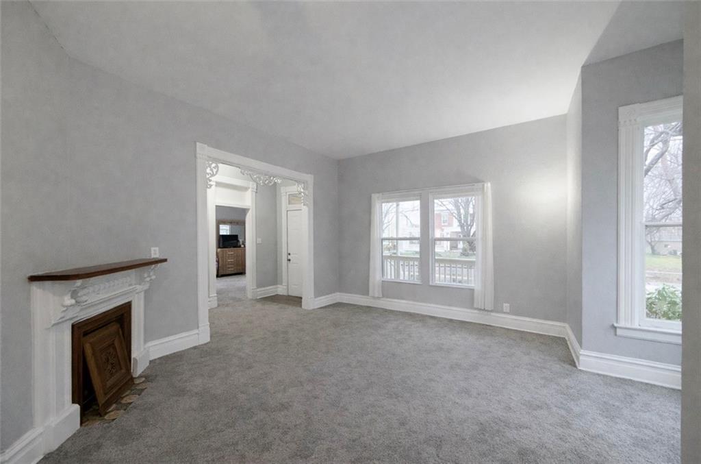 1703 Main Street Lexington, MO 64067 - Photo 3 of 10