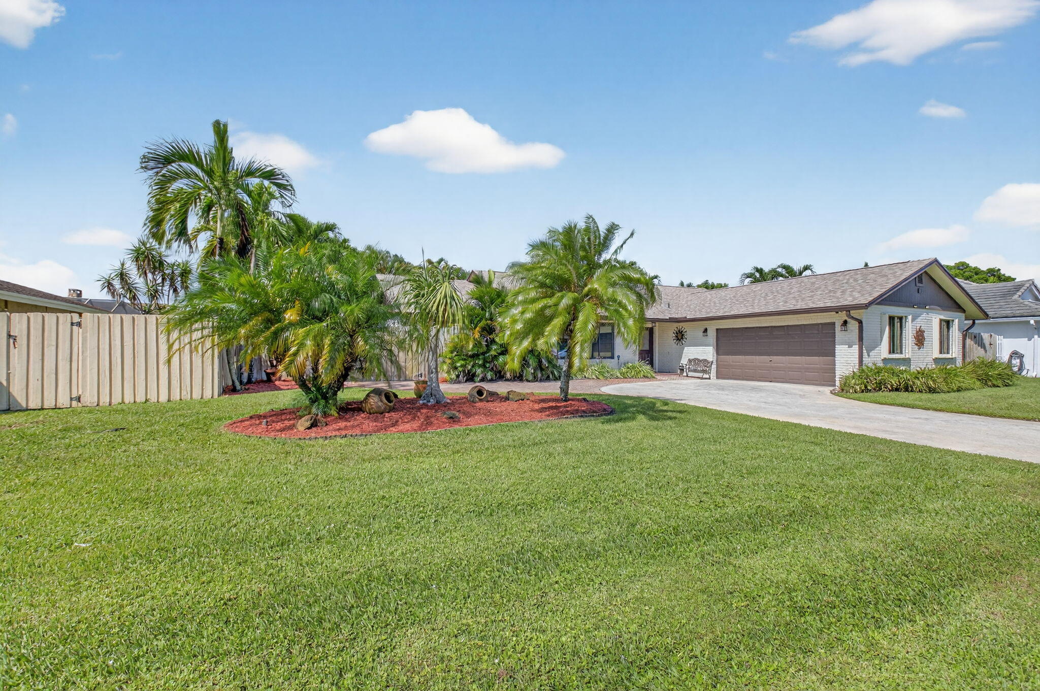 17705 Maplewood Drive Boca Raton, FL 33487 - Photo 3 of 47 3-web-or-mls-DSC_5343