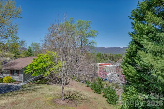 $375,000 | 77 Chestnut Street, Tryon, NC 28782