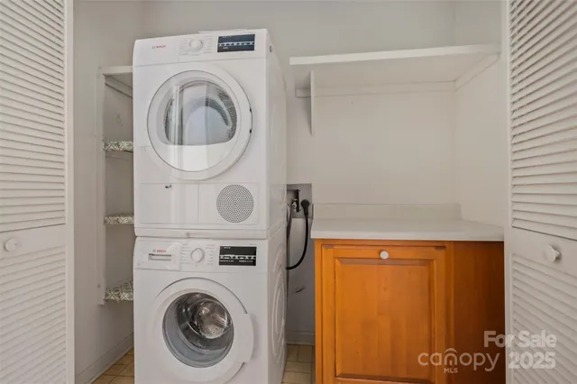 $399,000 | 77 Chestnut Street, Tryon, NC 28782