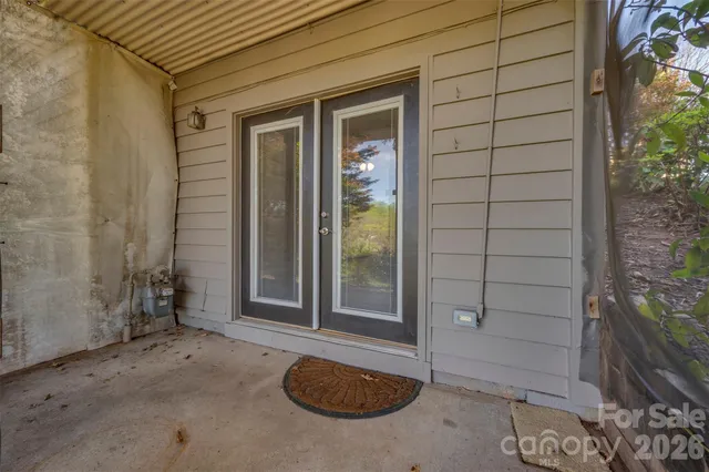 $375,000 | 77 Chestnut Street, Tryon, NC 28782