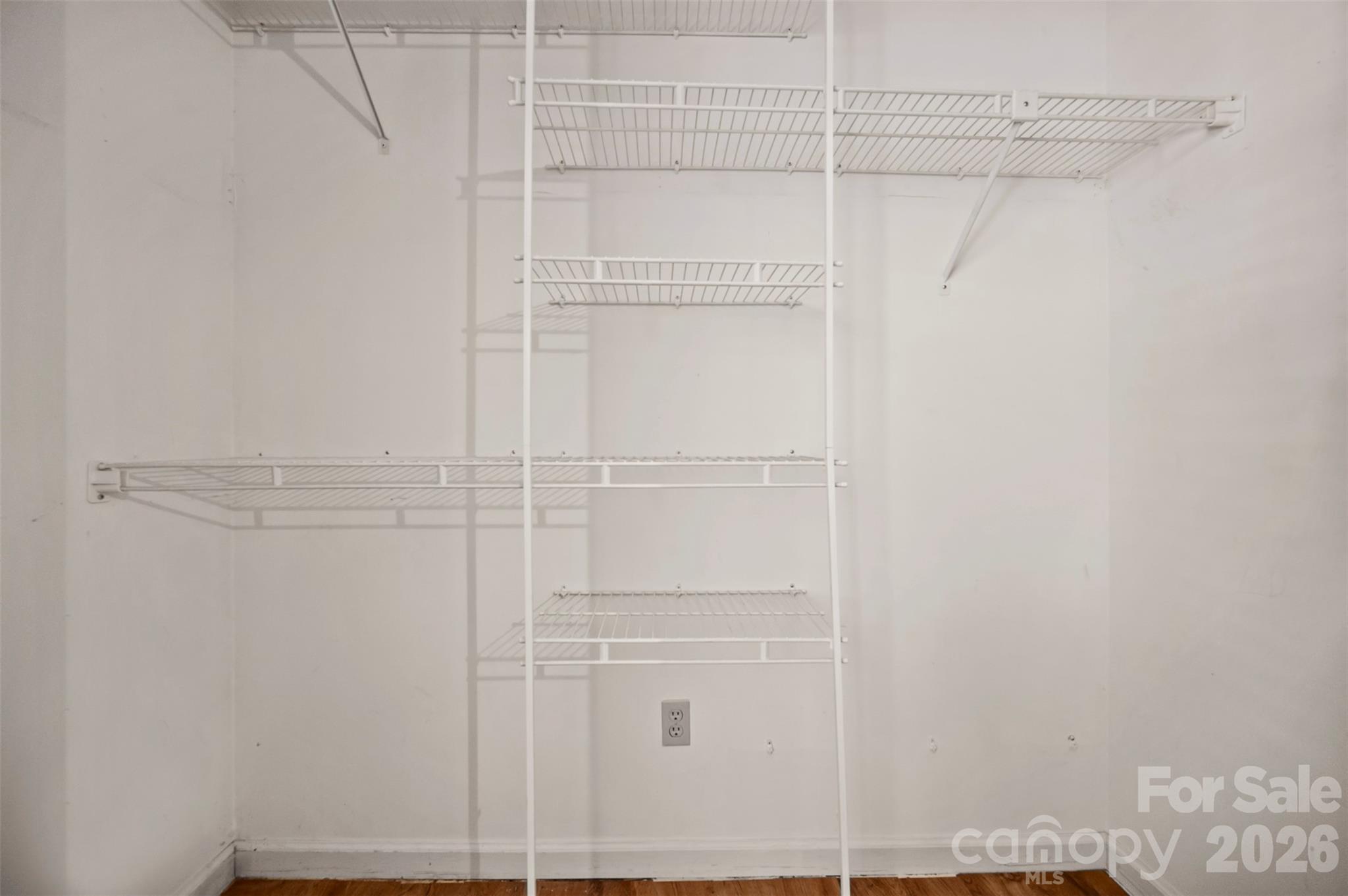 77 Chestnut Street Tryon, NC 28782 - Photo 31 of 41