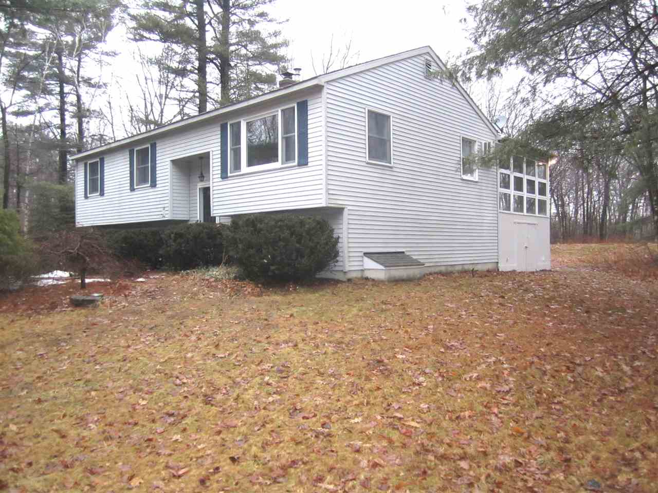 38 Sun Valley Road Auburn, NH 03032 - Photo 29 of 32