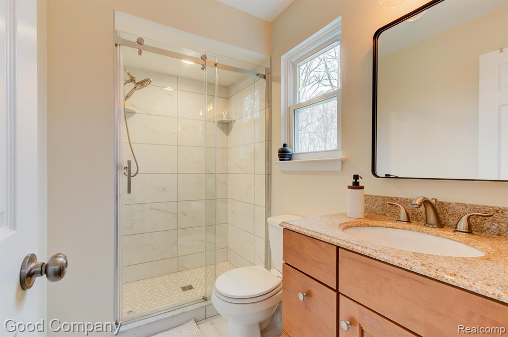 343 Whitney Drive Rochester Hills, MI 48307 - Photo 33 of 43