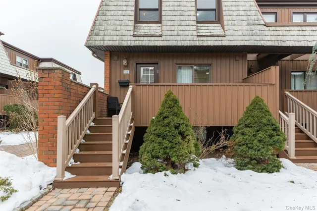 $498,000 | 18 E Heritage Drive, Unit E, New City, NY 10956