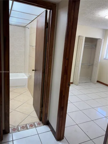 $2,100 | 10090 Northwest 80th Court, Unit 1442, Hialeah Gardens, FL 33016
