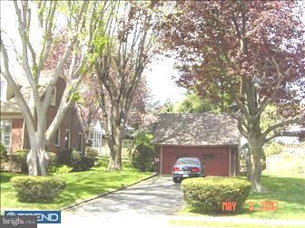 525 Weymouth Road Springfield, PA 19064 - Photo 2 of 6