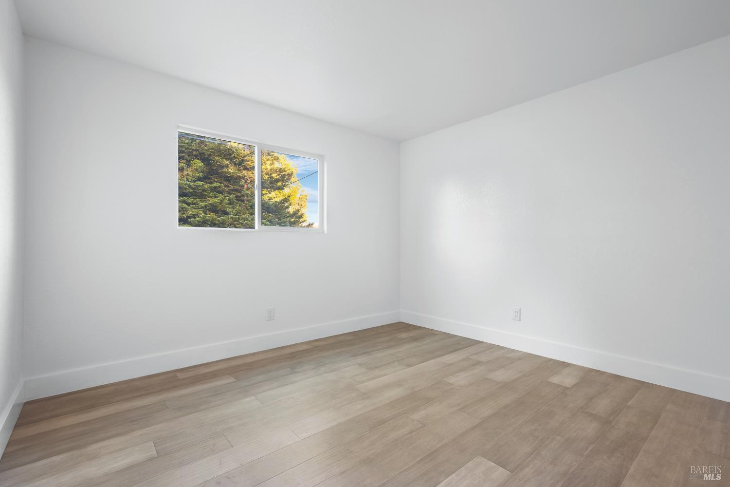 6370 Bloomfield Road Petaluma, CA 94952 - Photo 13 of 41