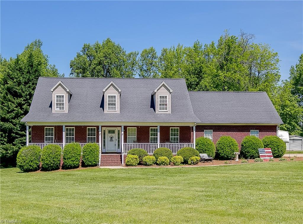 3255 Old Mountain Road Trinity, NC 27370 - Photo 2 of 30