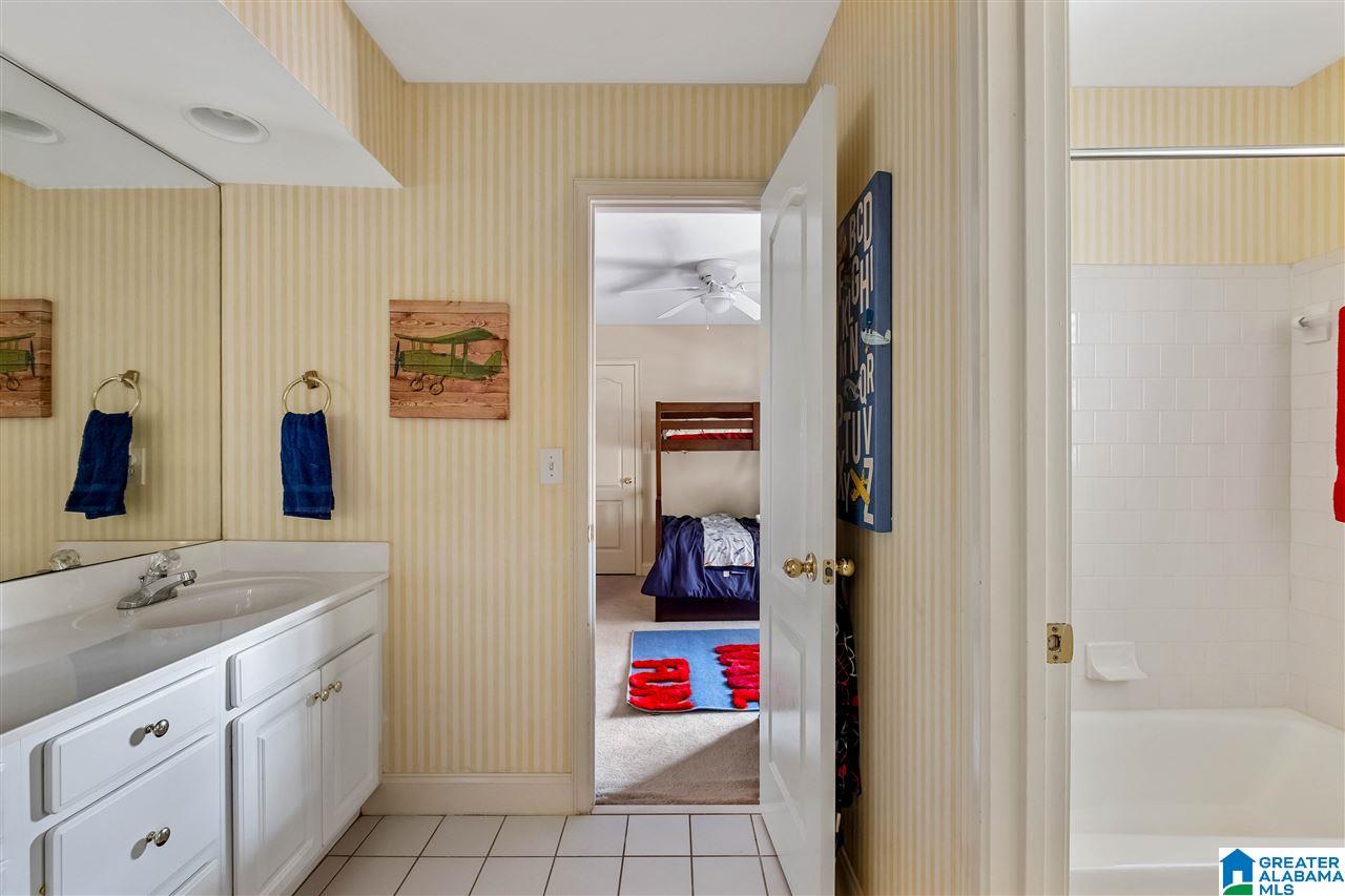 6173 Eagle Point Circle Birmingham, AL 35242 - Photo 26 of 40