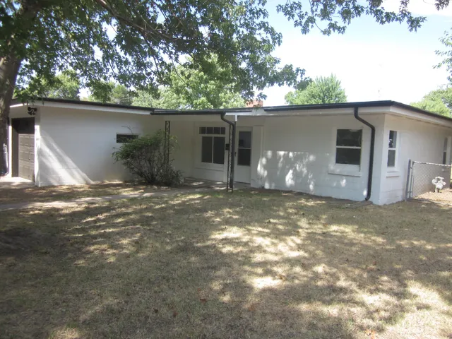 $139,500 | 1904 South Millwood Avenue, Wichita, KS 67213