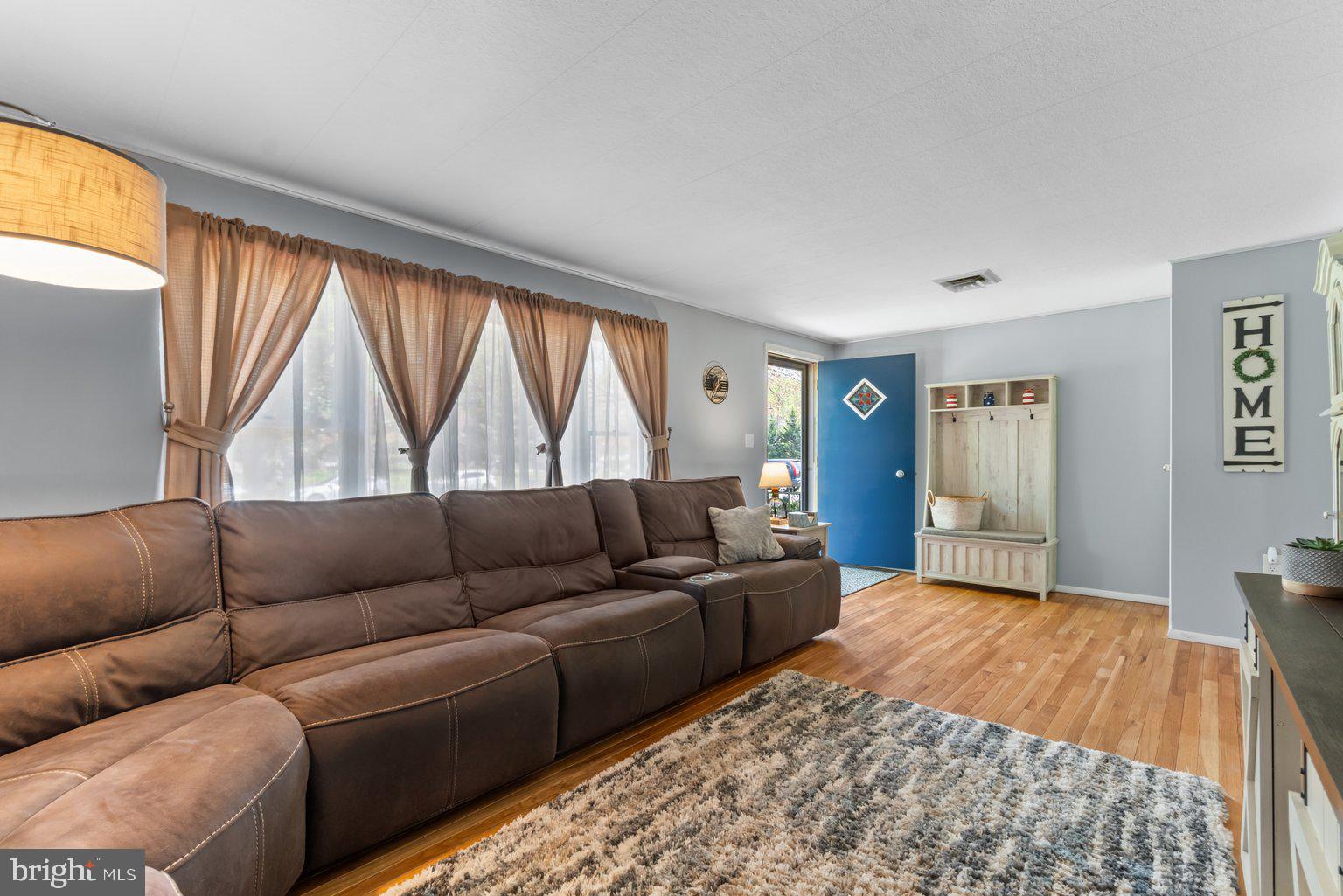 Neutral Paint