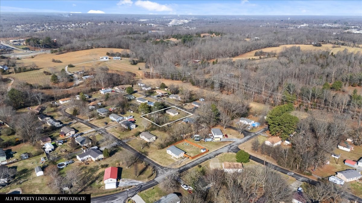 105 Mae Circle Dickson, TN 37055 - Photo 25 of 26 an aerial view of multiple house