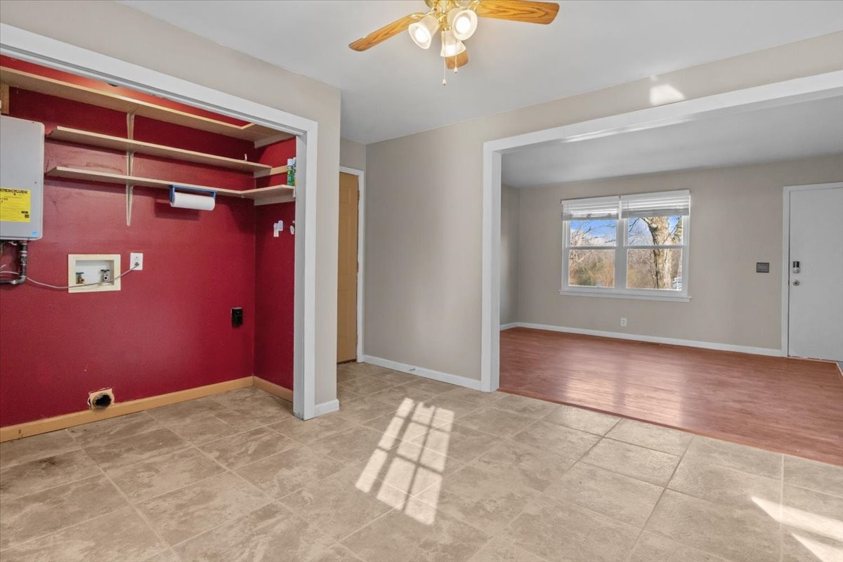 105 Mae Circle Dickson, TN 37055 - Photo 9 of 26 a view of an empty room with a window