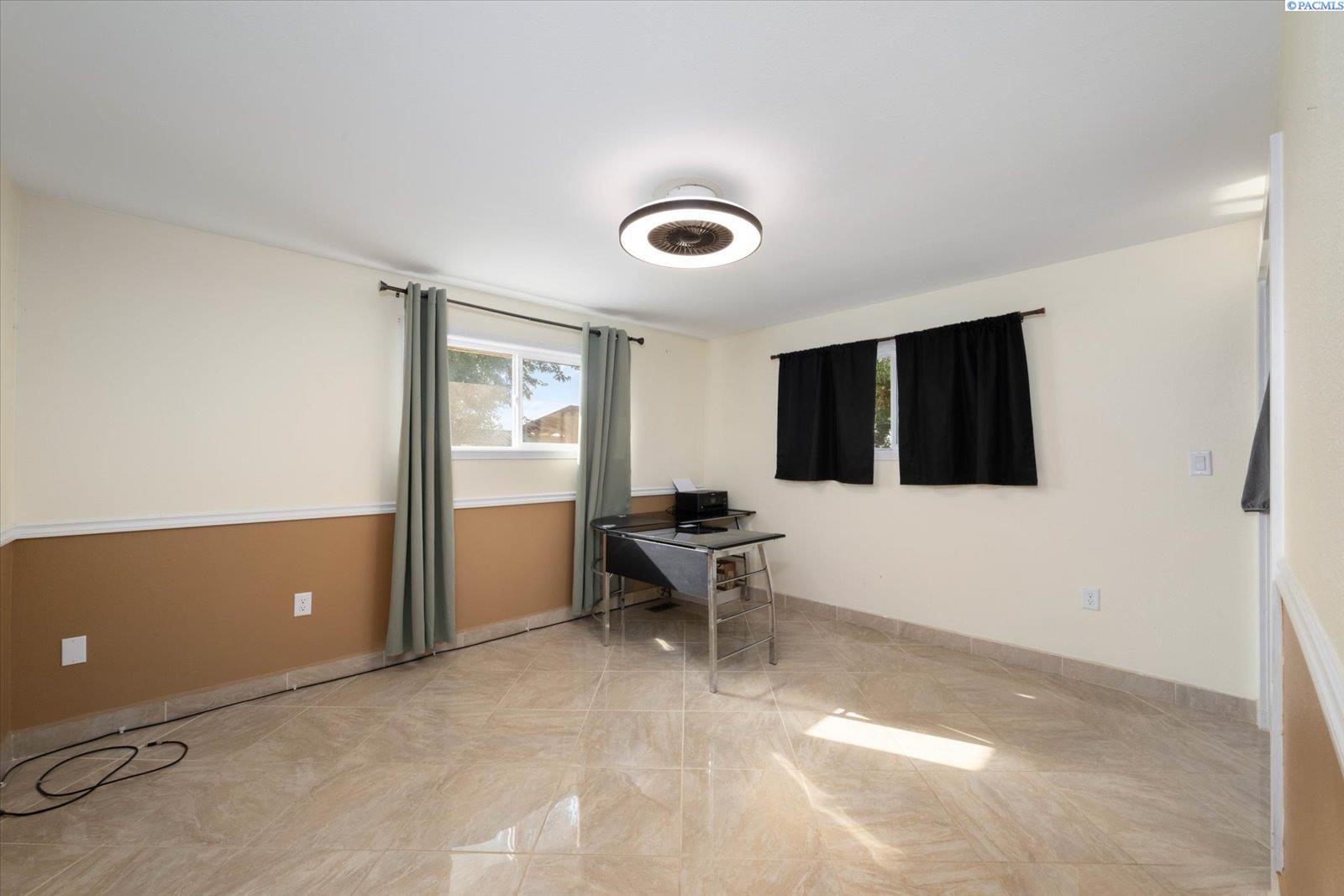 1351 Cemetery Road Sunnyside, WA 98944 - Photo 31 of 50 Gallery Image 31
