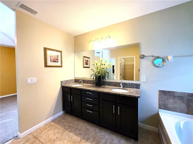 $2,450 | 8051 Westfield Circle, Vero Beach, FL 32966