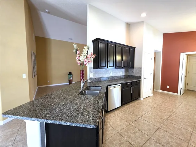 $2,450 | 8051 Westfield Circle, Vero Beach, FL 32966