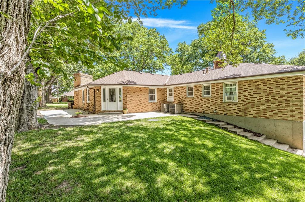 700 South Alexander Road Independence, MO 64056 - Photo 50 of 57